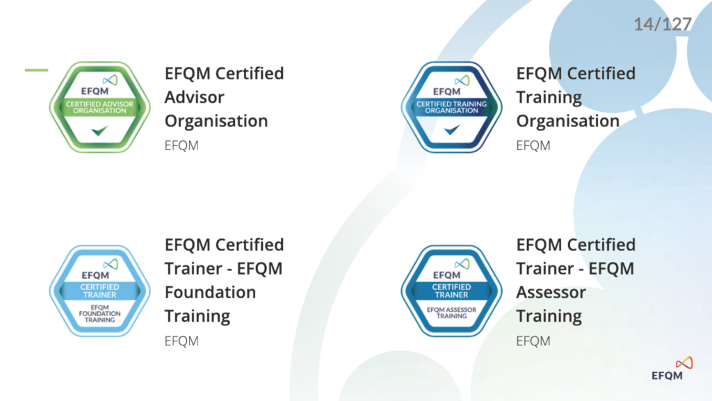 Frank montre ses certifications EFQM